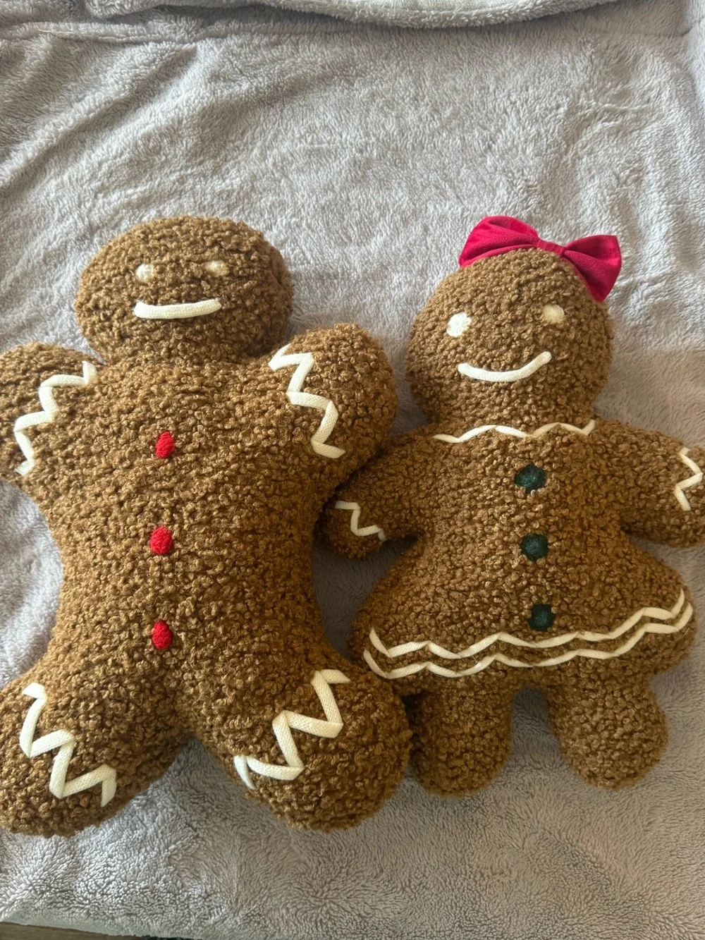 Pottery Barn Plush Gingerbread Couple Holiday Throw Pillows
